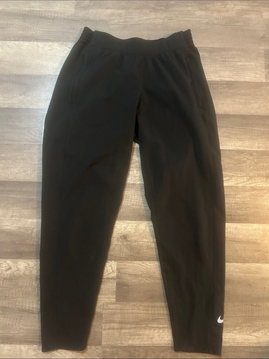 Nike Pants - Nike Women’s Jogger Black Slim Fit Pants Size Medium